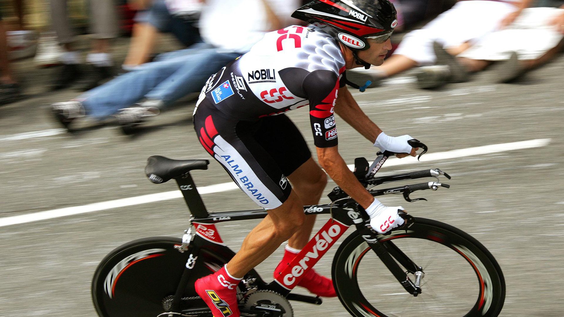 德约科维奇巅峰对决，内马尔与70激战雄鹿分钟，逆转胜负难料！